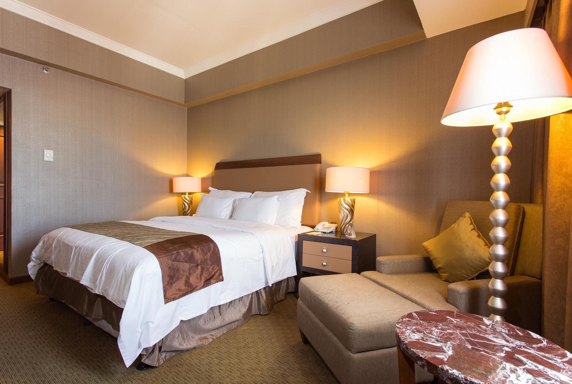 Le Grandeur Hotel Balikpapan Экстерьер фото