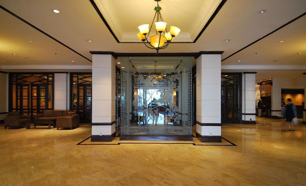 Le Grandeur Hotel Balikpapan Экстерьер фото