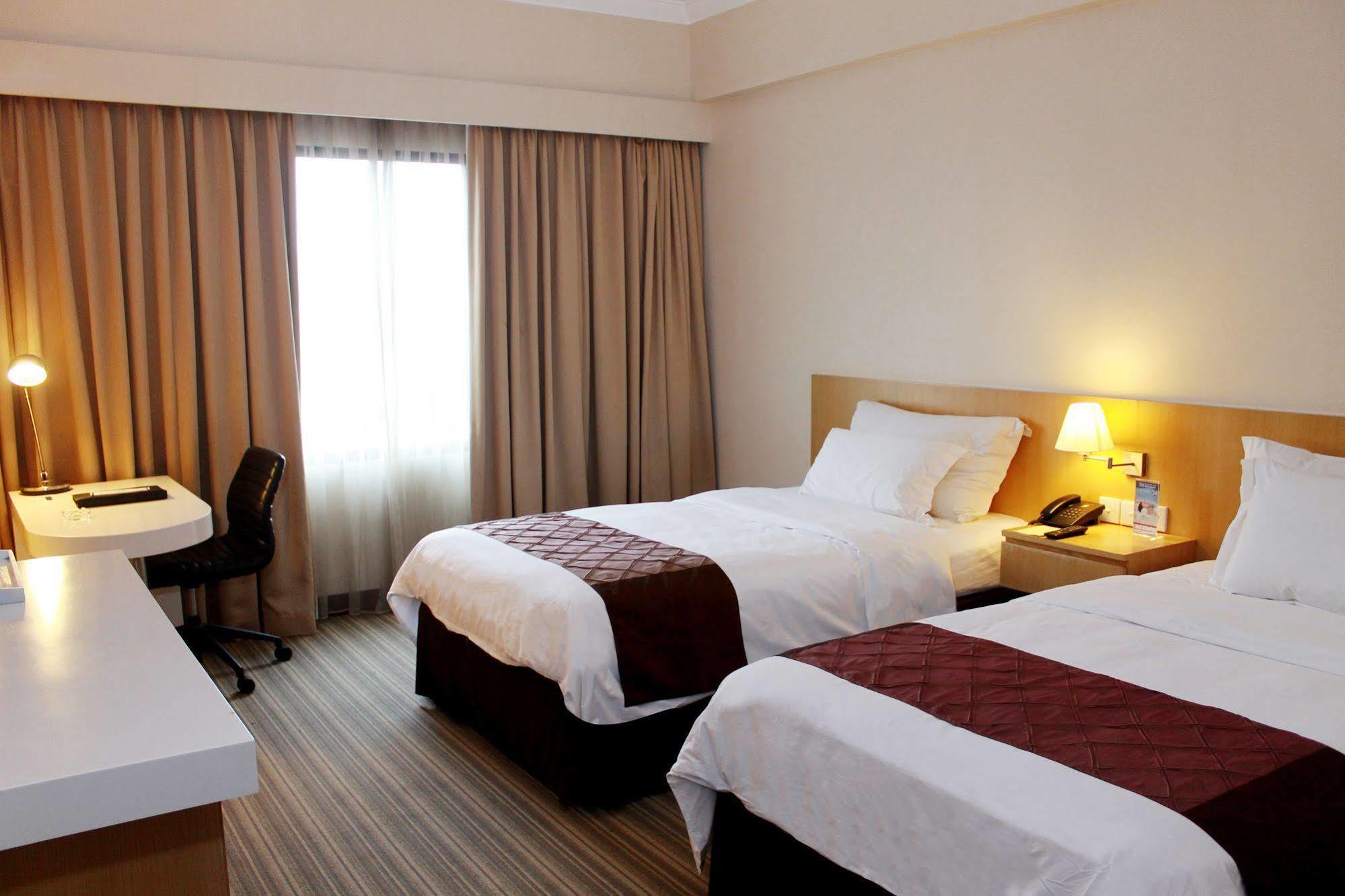 Le Grandeur Hotel Balikpapan Экстерьер фото