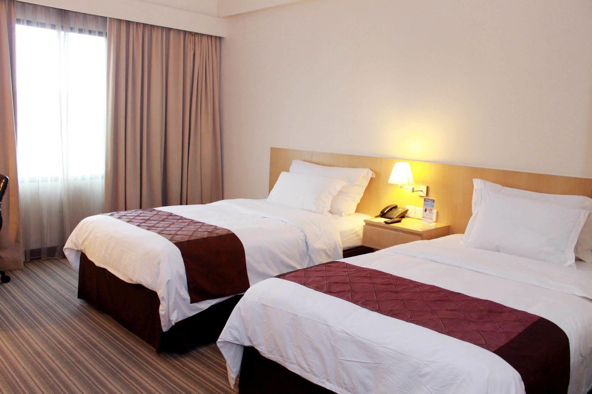 Le Grandeur Hotel Balikpapan Экстерьер фото